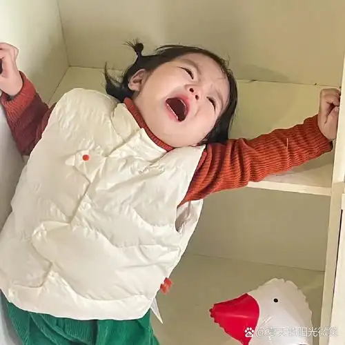 可怜可爱萌娃哭哭女生头像一组94(8张) 哭哭的小女孩太可爱了,看着