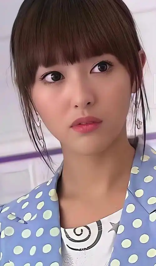 演员唐嫣饰演夏天美夏家三千金影视剧美图