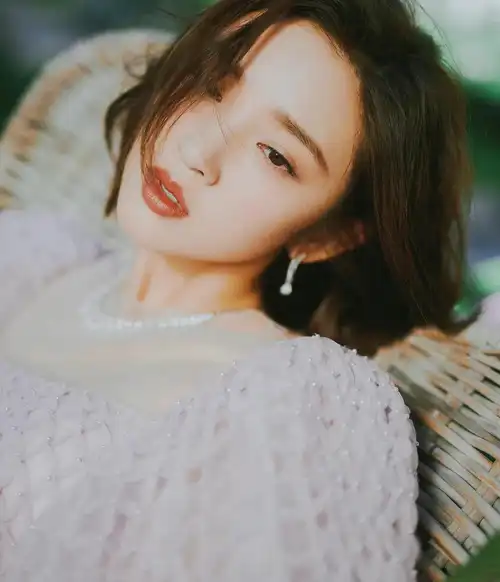 梨涡浅笑唐艺昕,妈妈的年龄,少女的颜值,美爆了!_广大观众_侵害_网络