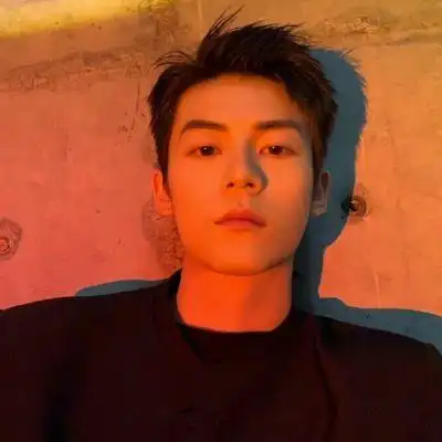 帅哥头像图片生活照 守一份宁静致远的真情-男生头像