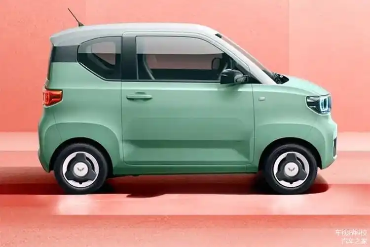 五菱宏光miniev马卡龙正式预订先订车先提车增led日行灯新轮毂